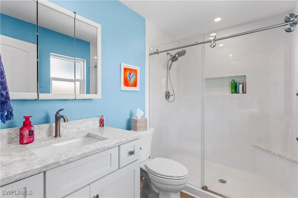 566 Boulder Drive Sanibel FL 33957