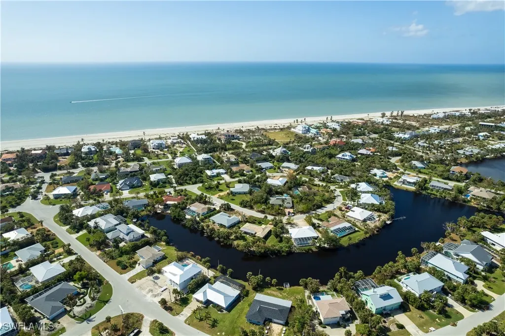 566 Boulder Drive Sanibel FL 33957