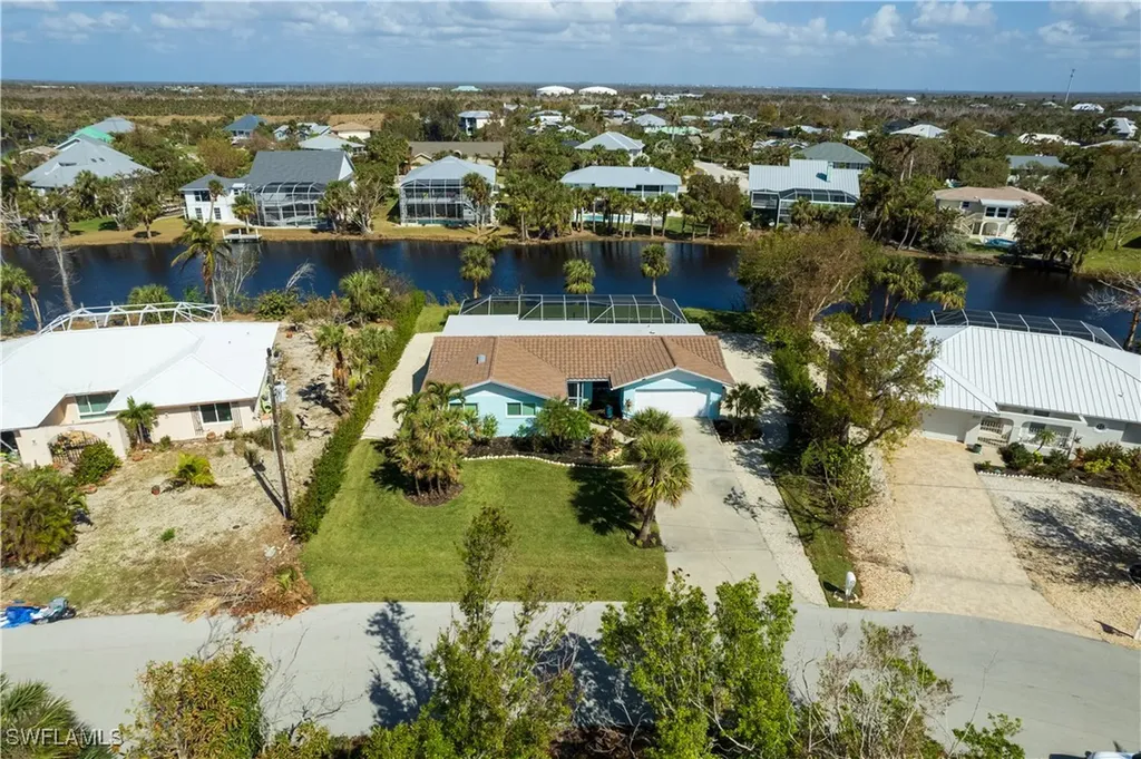566 Boulder Drive Sanibel FL 33957
