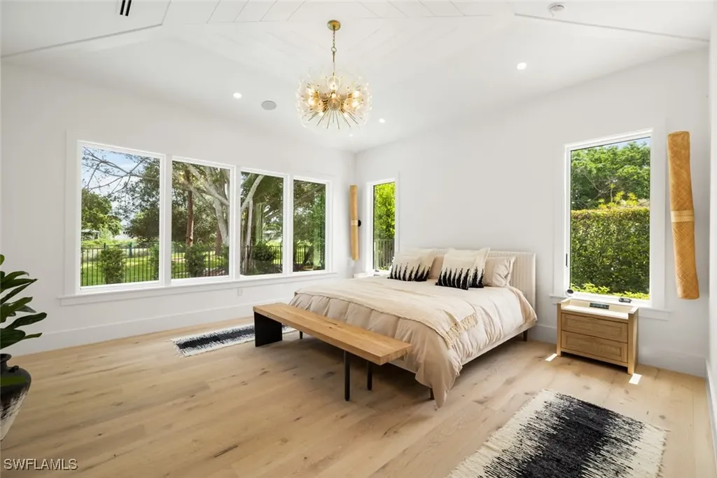 565 Whispering Pine Lane Naples FL 34103
