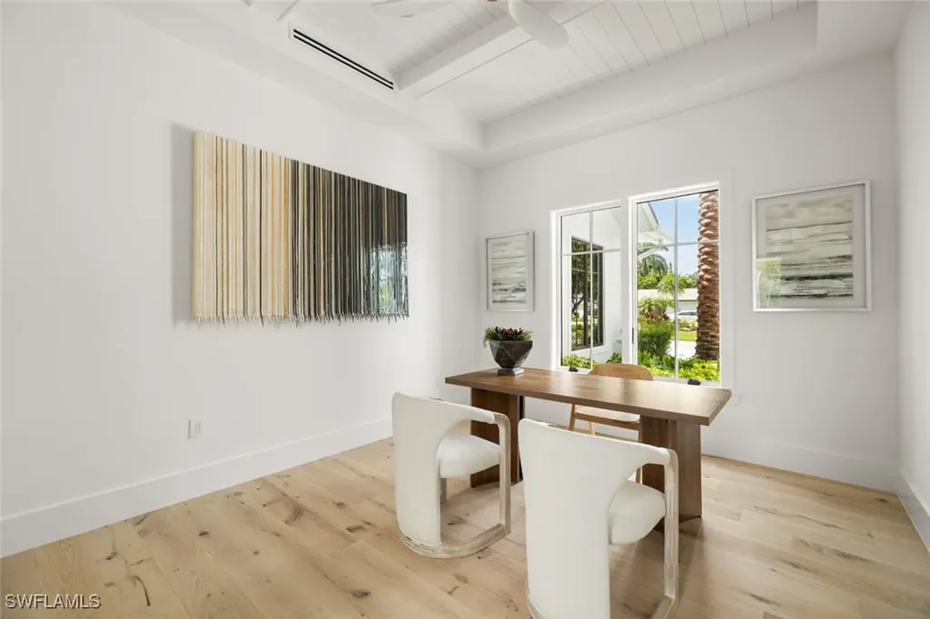 565 Whispering Pine Lane Naples FL 34103