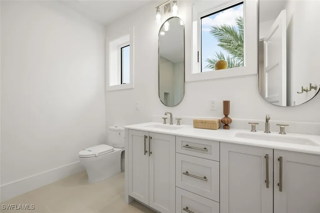 565 Whispering Pine Lane Naples FL 34103