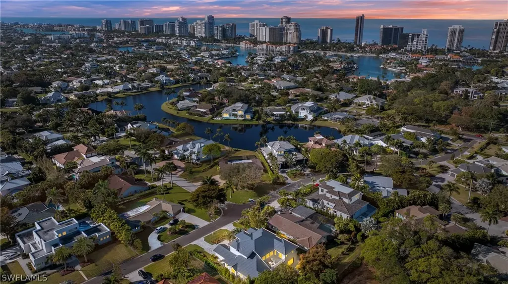 565 Whispering Pine Lane Naples FL 34103
