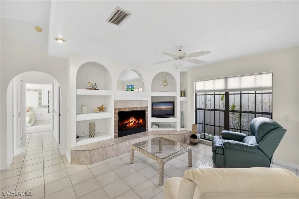2244 SE 27th Terrace Cape Coral FL 33904
