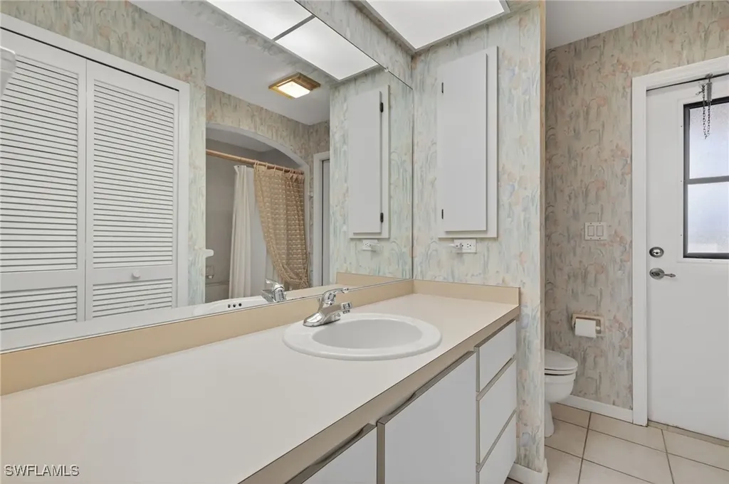 2244 SE 27th Terrace Cape Coral FL 33904