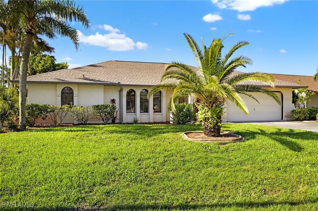 2244 SE 27th Terrace Cape Coral FL 33904