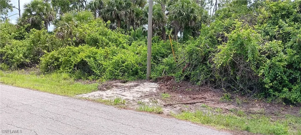 610 Wabasso Avenue S Lehigh Acres FL 33974
