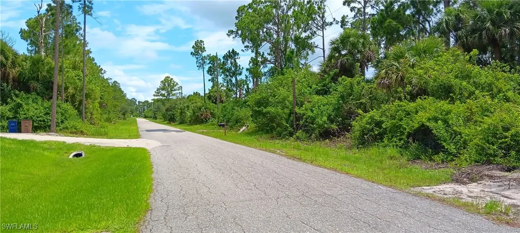 610 Wabasso Avenue S Lehigh Acres FL 33974