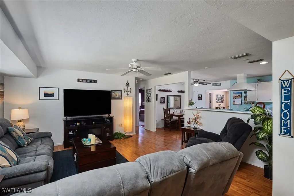 1660 S Hermitage Road Fort Myers FL 33919