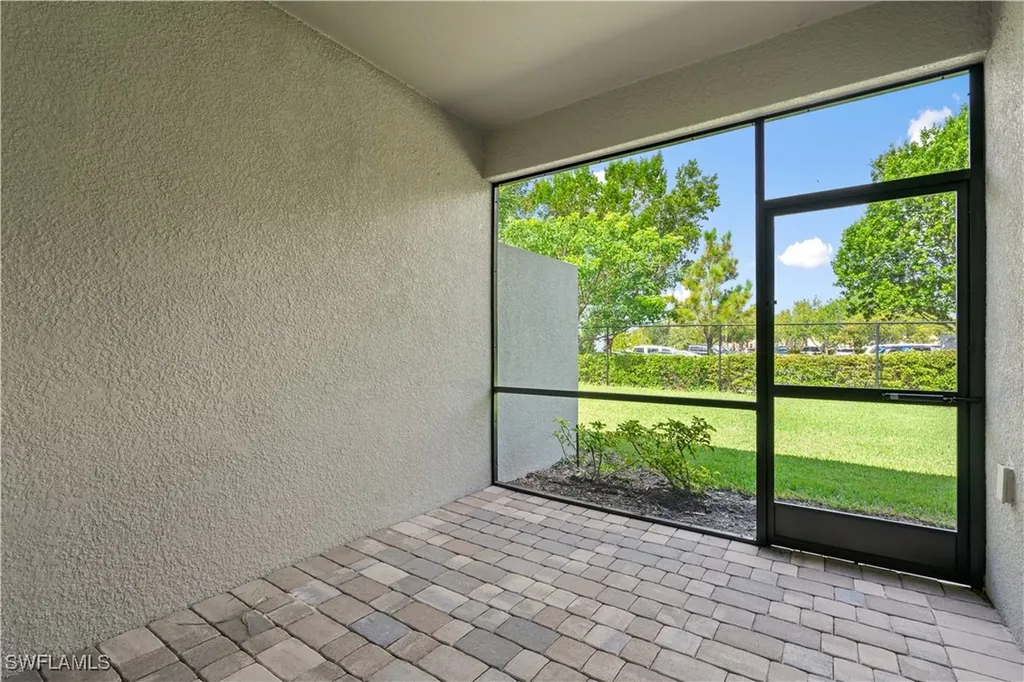 4240 Lemongrass Drive Fort Myers FL 33916