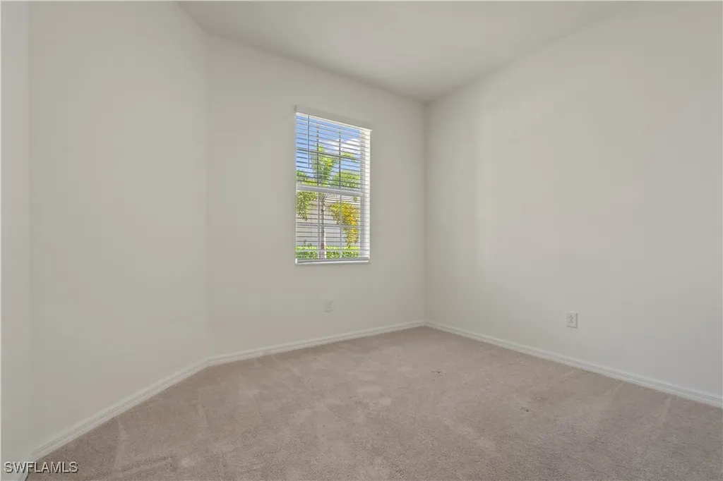 4240 Lemongrass Drive Fort Myers FL 33916