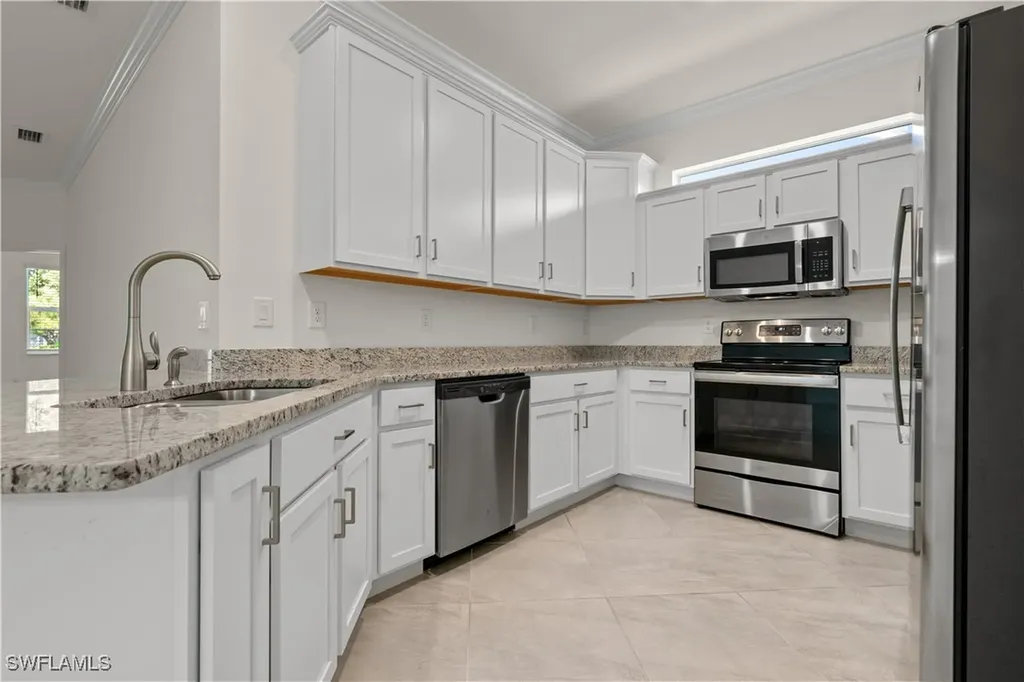 4240 Lemongrass Drive Fort Myers FL 33916