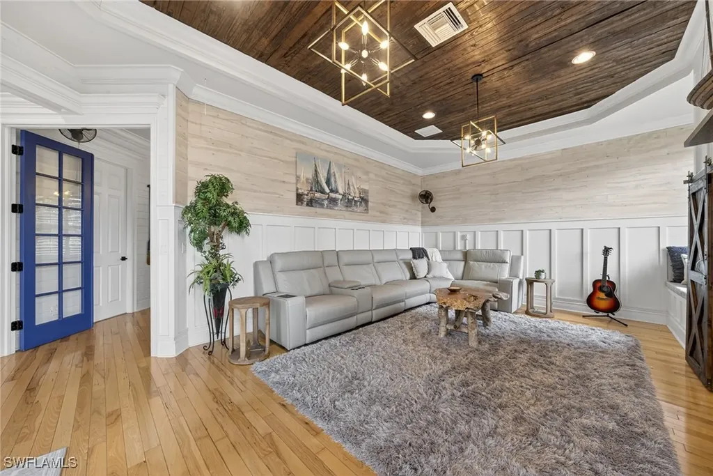 1041 S Town And River Drive Fort Myers FL 33919