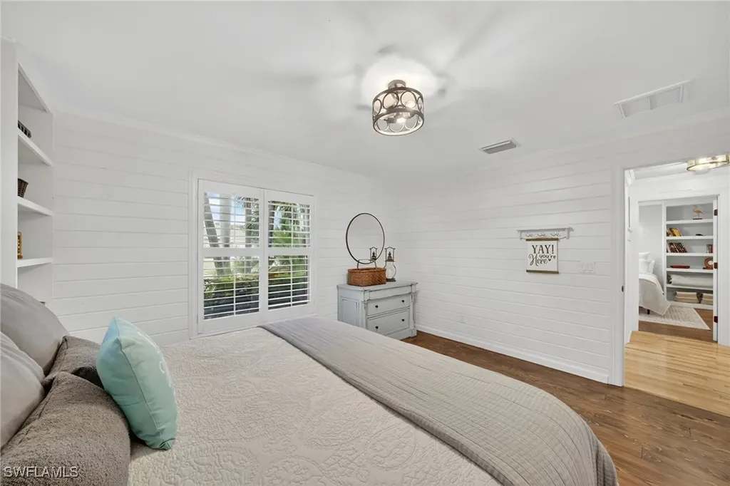 1041 S Town And River Drive Fort Myers FL 33919