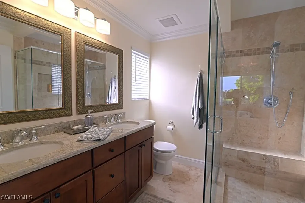 7778 Emerald Circle Naples FL 34109-0702