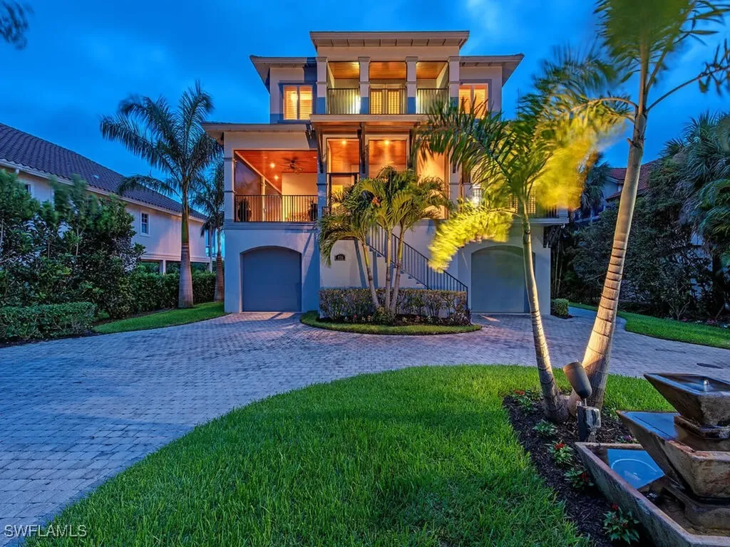 834 Hideaway Circle W Marco Island FL 34145