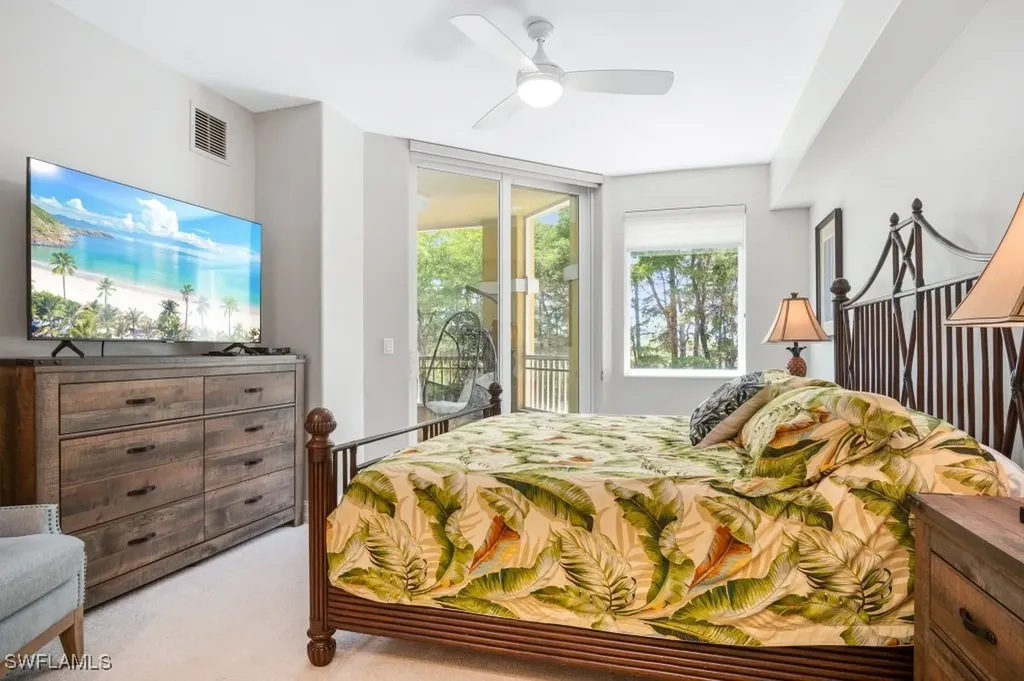 2728 Tiburon Boulevard E Naples FL 34109