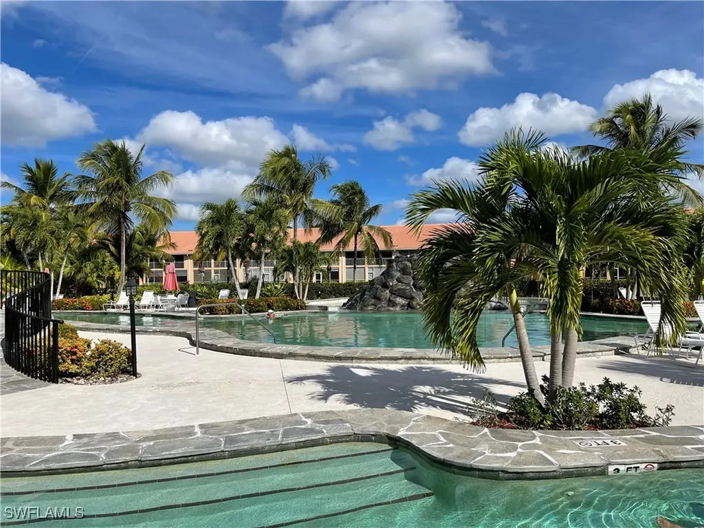 6590 Beach Resort Drive Naples FL 34114