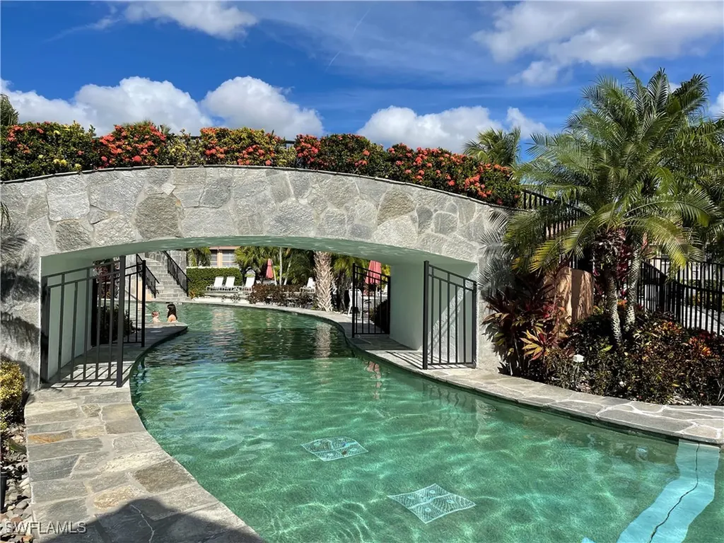 6590 Beach Resort Drive Naples FL 34114
