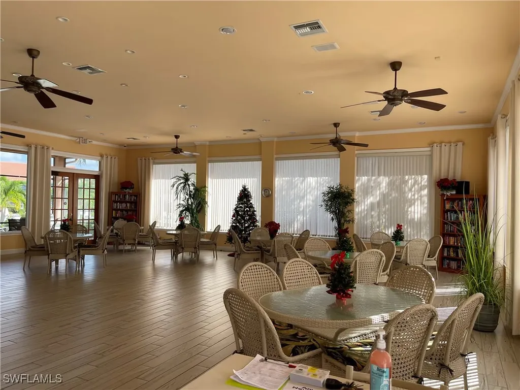 6590 Beach Resort Drive Naples FL 34114