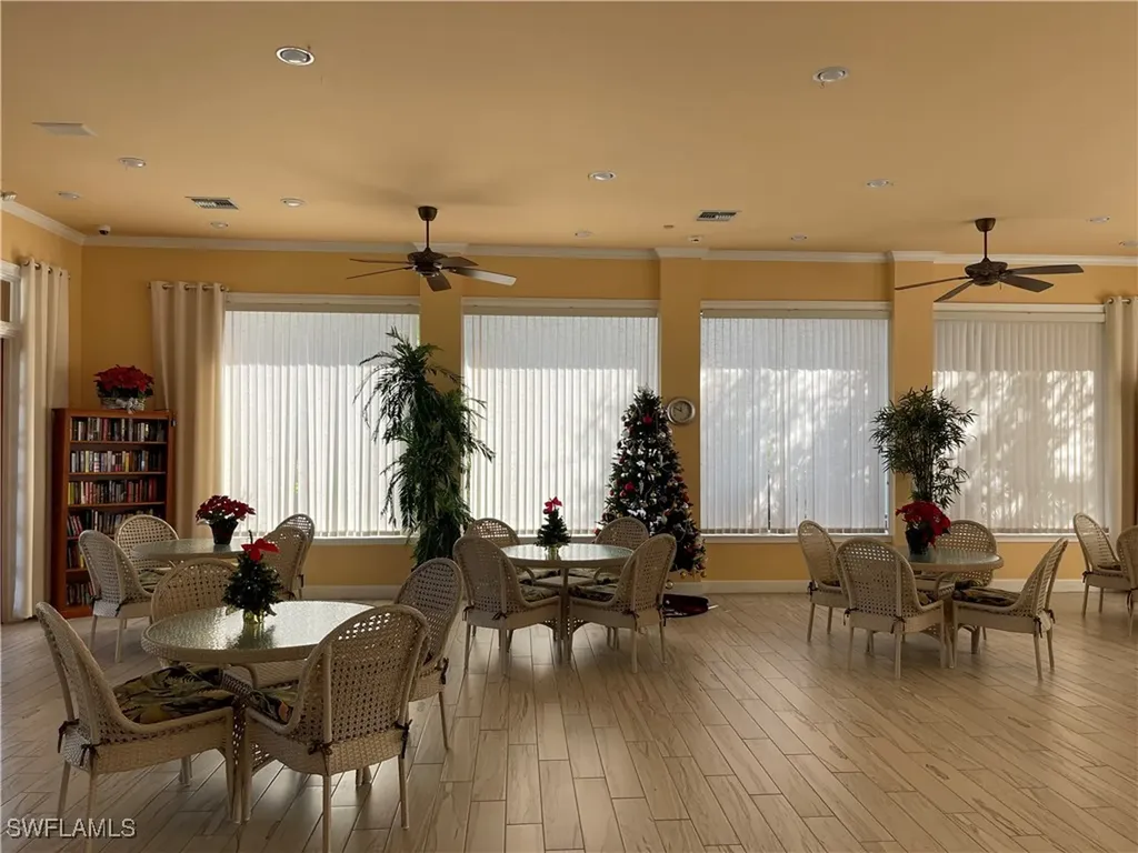6590 Beach Resort Drive Naples FL 34114