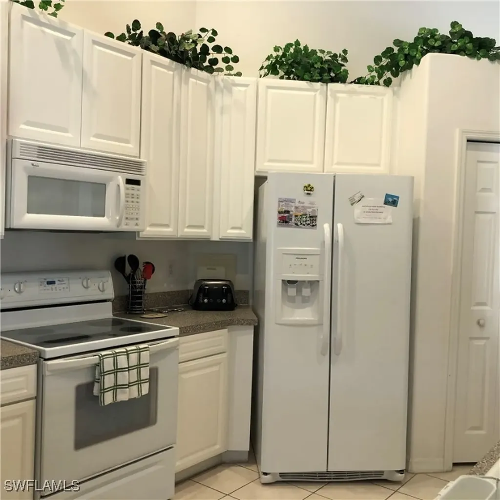 6854 Sterling Greens Drive Naples FL 34104