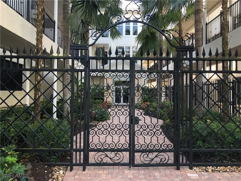 1400 Gulf Shore Boulevard N Naples FL 34102