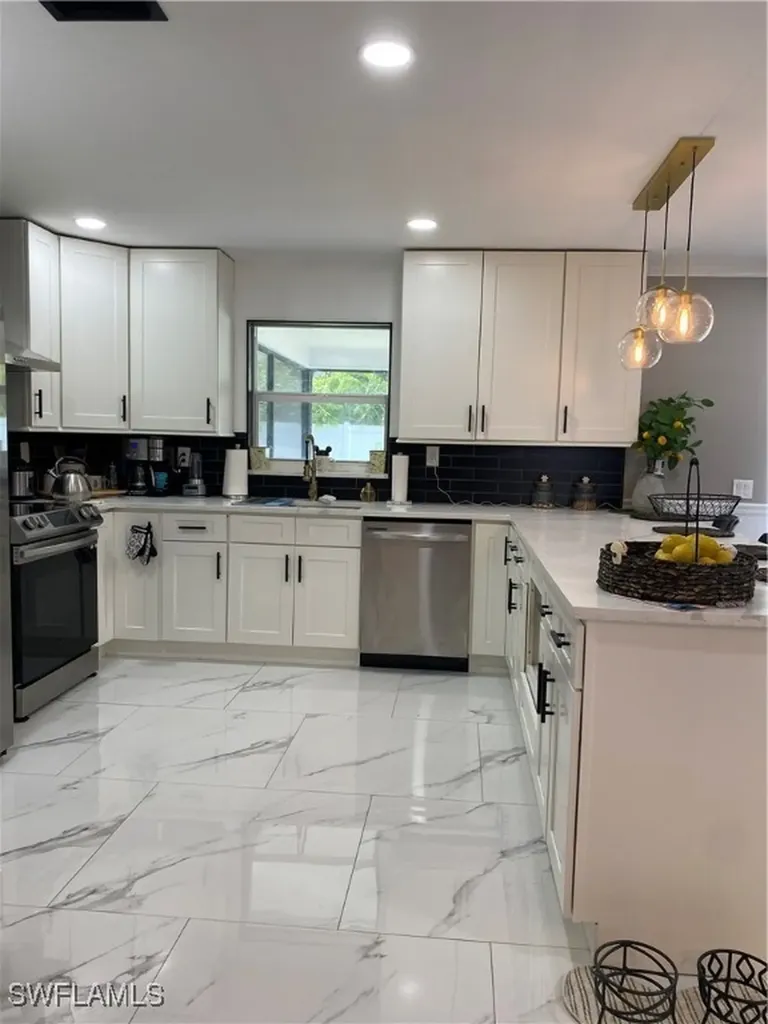 1419 Shelby Parkway Cape Coral FL 33904