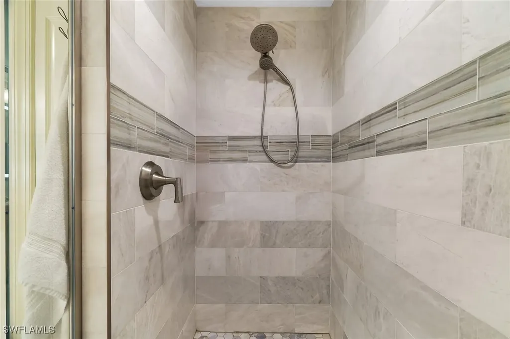 5706 Cape Harbour Drive Cape Coral FL 33914