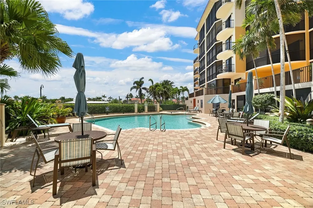 5706 Cape Harbour Drive Cape Coral FL 33914