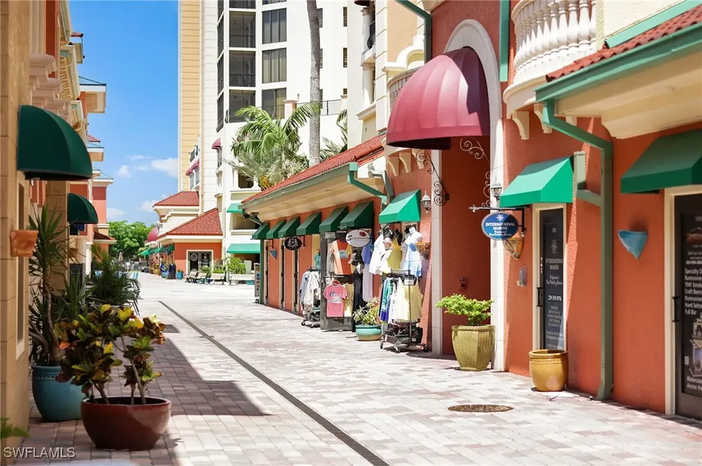 5706 Cape Harbour Drive Cape Coral FL 33914