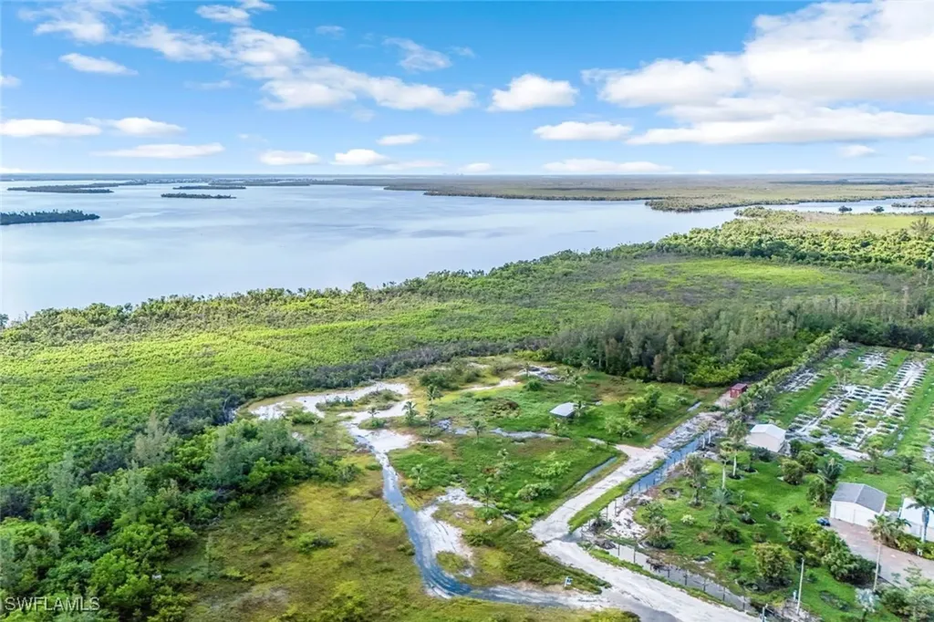 5300 Game Bird Lane Bokeelia FL 33922