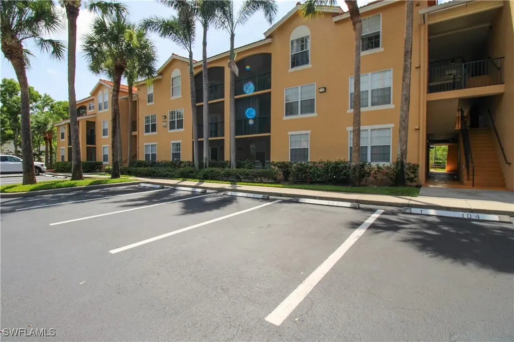 8659 River Homes Lane Bonita Springs FL 34135