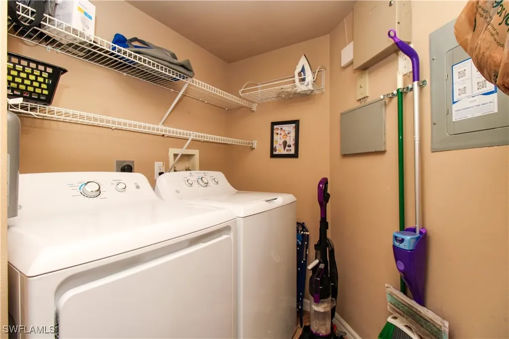 8659 River Homes Lane Bonita Springs FL 34135