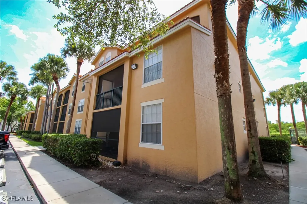 8659 River Homes Lane Bonita Springs FL 34135
