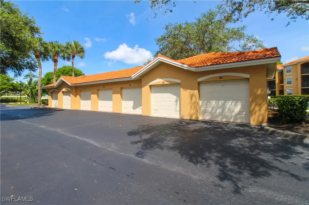 8659 River Homes Lane Bonita Springs FL 34135