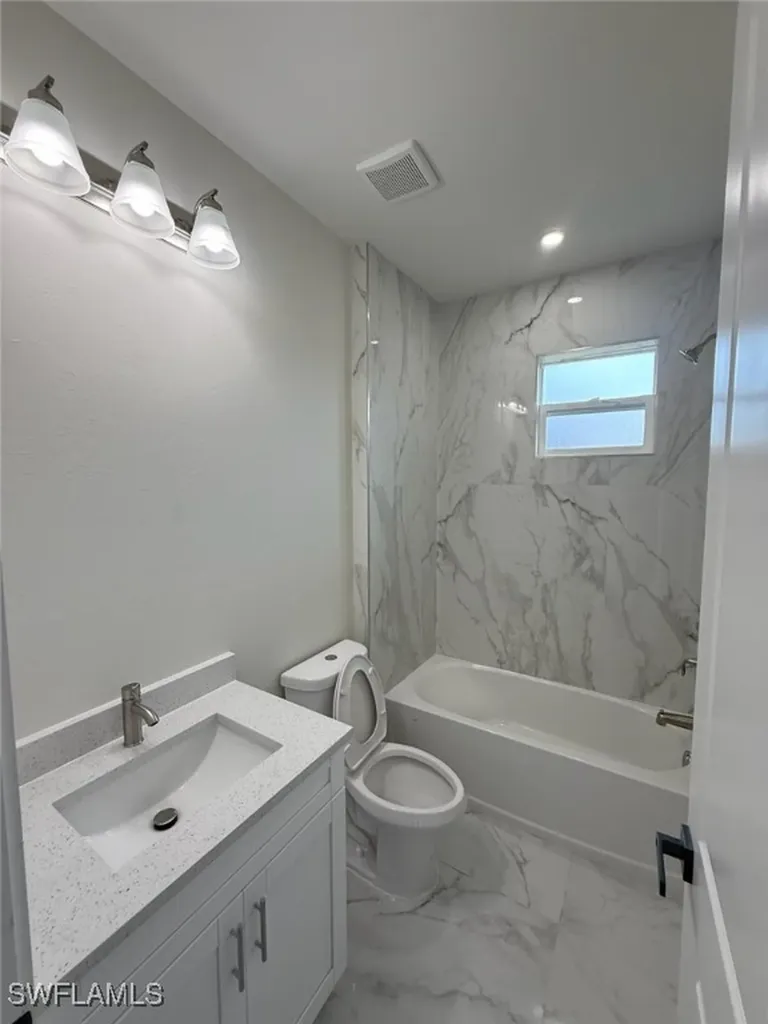 3832 Insdale Street Fort Myers FL 33905