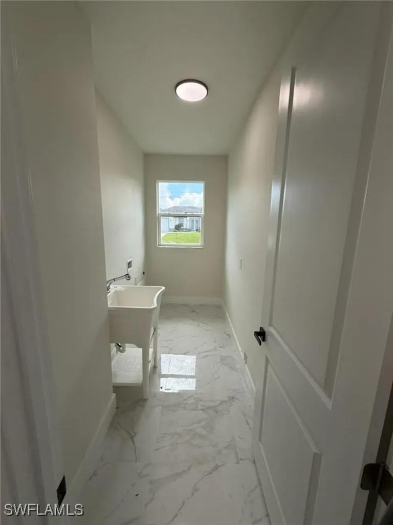 3832 Insdale Street Fort Myers FL 33905