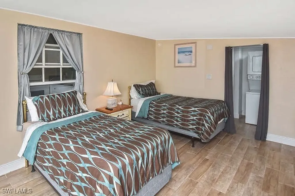 12161 Palm Drive Fort Myers FL 33908