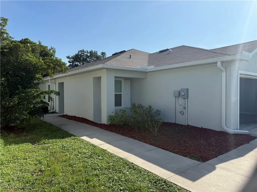 9069 Aegean Circle Lehigh Acres FL 33936