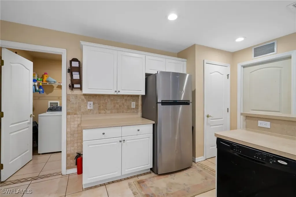 873 Spaulding Street E Lehigh Acres FL 33974