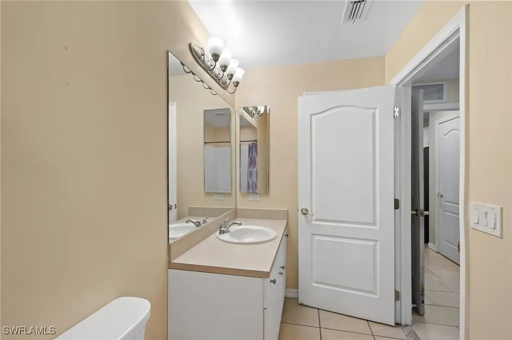 873 Spaulding Street E Lehigh Acres FL 33974