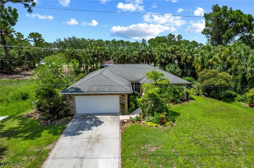 873 Spaulding Street E Lehigh Acres FL 33974