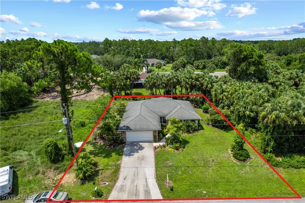 873 Spaulding Street E Lehigh Acres FL 33974