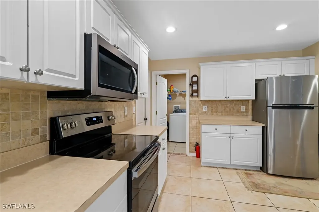 873 Spaulding Street E Lehigh Acres FL 33974