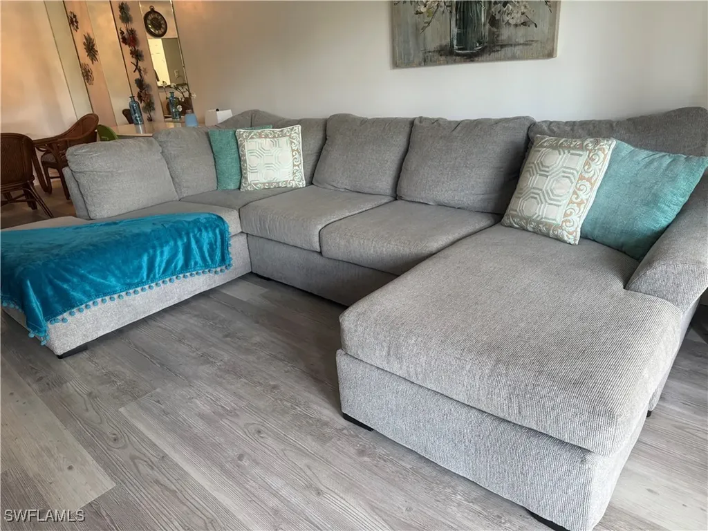 5535 Rattlesnake Hammock Naples FL 34113