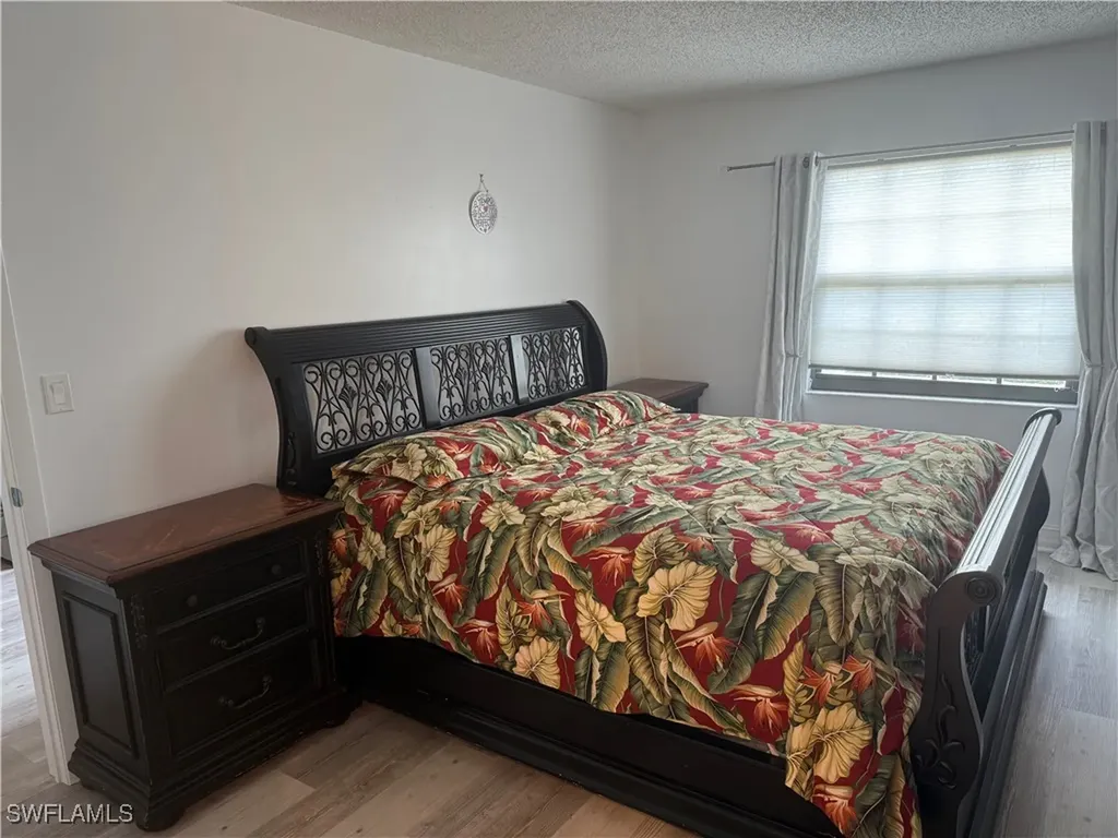 5535 Rattlesnake Hammock Naples FL 34113