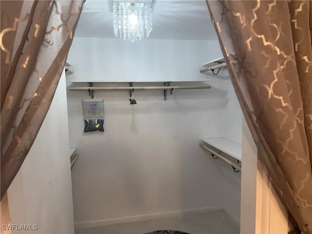 5535 Rattlesnake Hammock Naples FL 34113