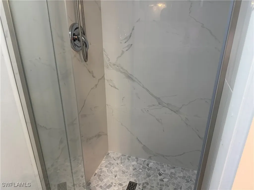 5535 Rattlesnake Hammock Naples FL 34113