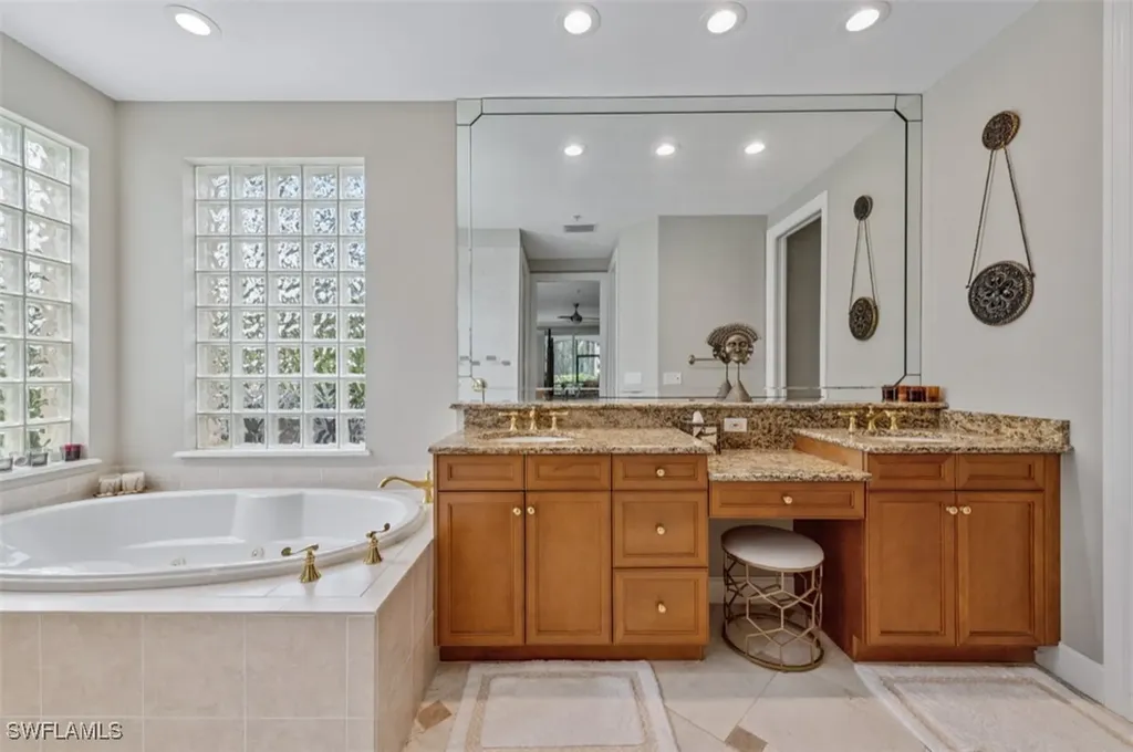 Naples FL 34109